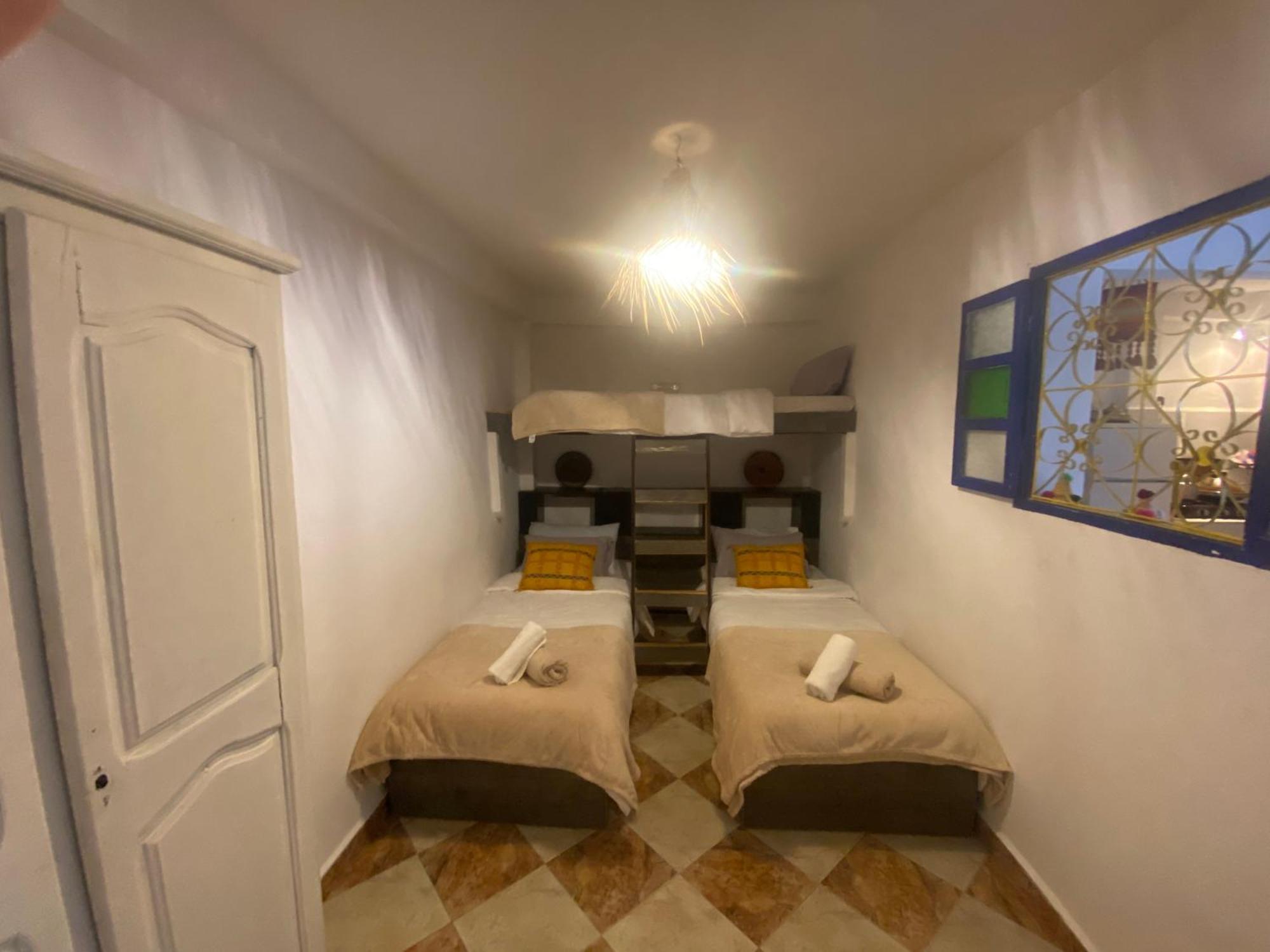 Nizar Surf Morocco Hostel Taghazout Exterior foto
